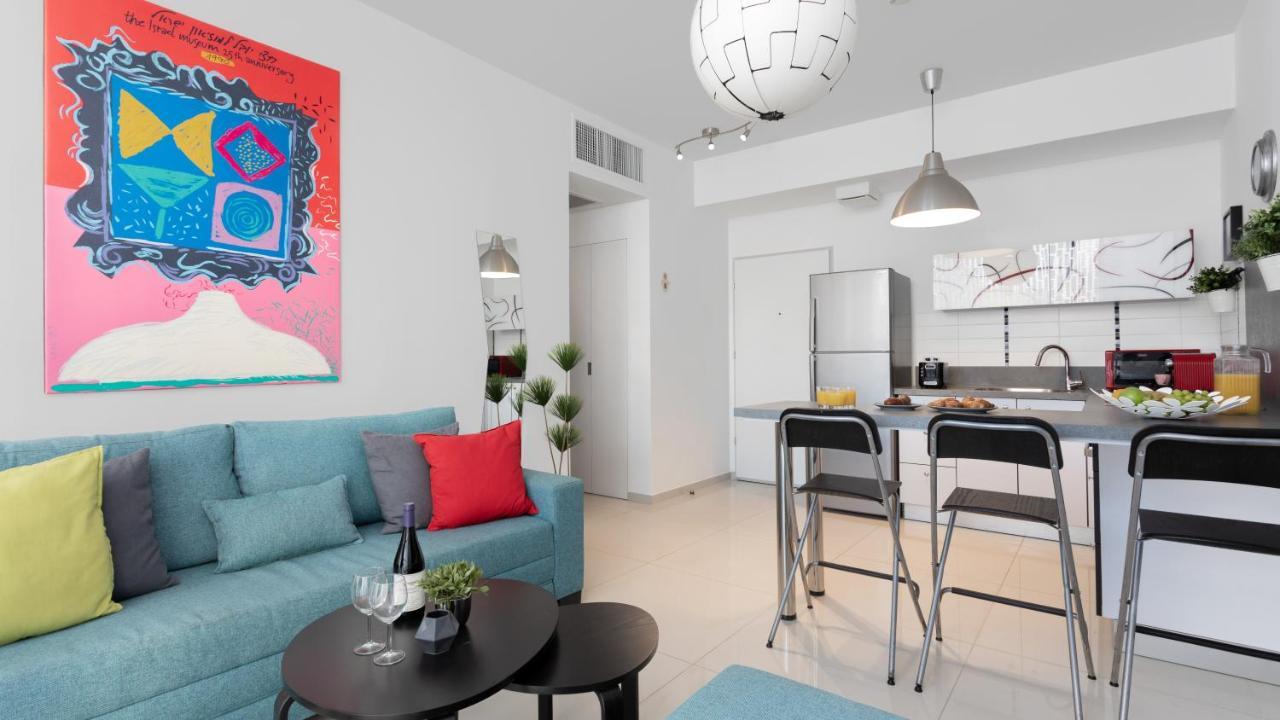 Stylish 1Br Flat For 4 Ppl In Allenby By Holyguest Tel-Aviv Extérieur photo